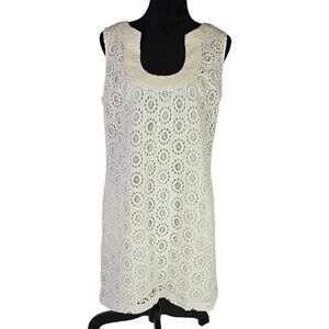 Elegant Cream Lace Sleeveless Dress